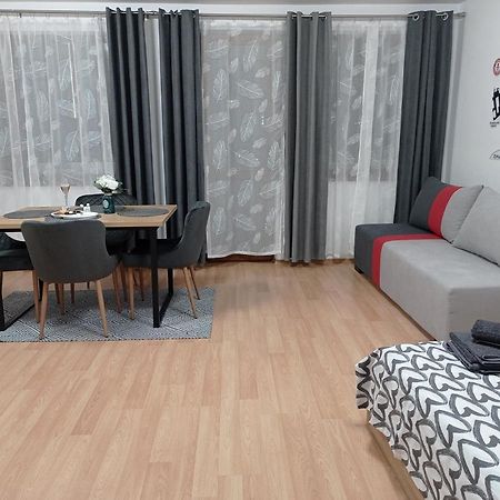 Prague Suite Burgas Ngoại thất bức ảnh